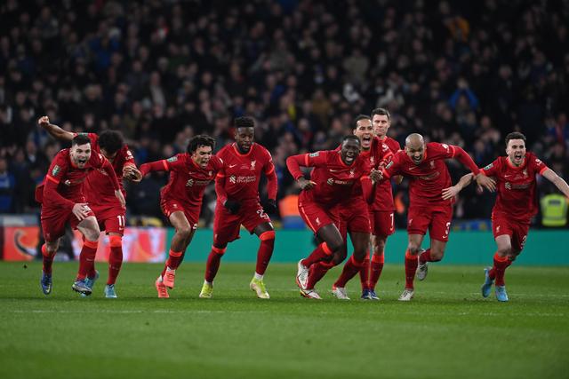 北美华裔二代面临文化冲突与身份迷茫